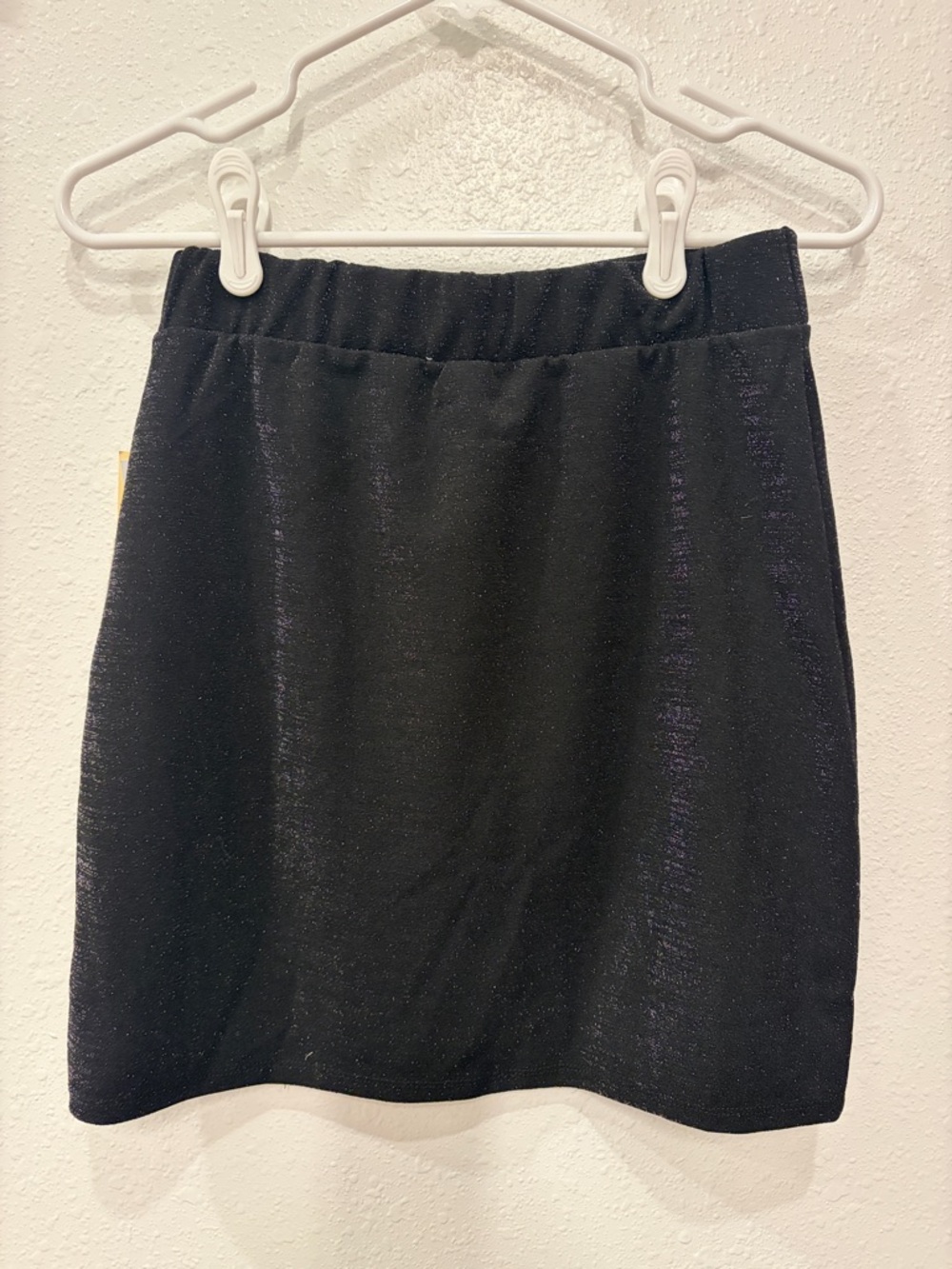 Black Glitter Mini Skirt with Subtle Front Slit - Picture 5 of 6